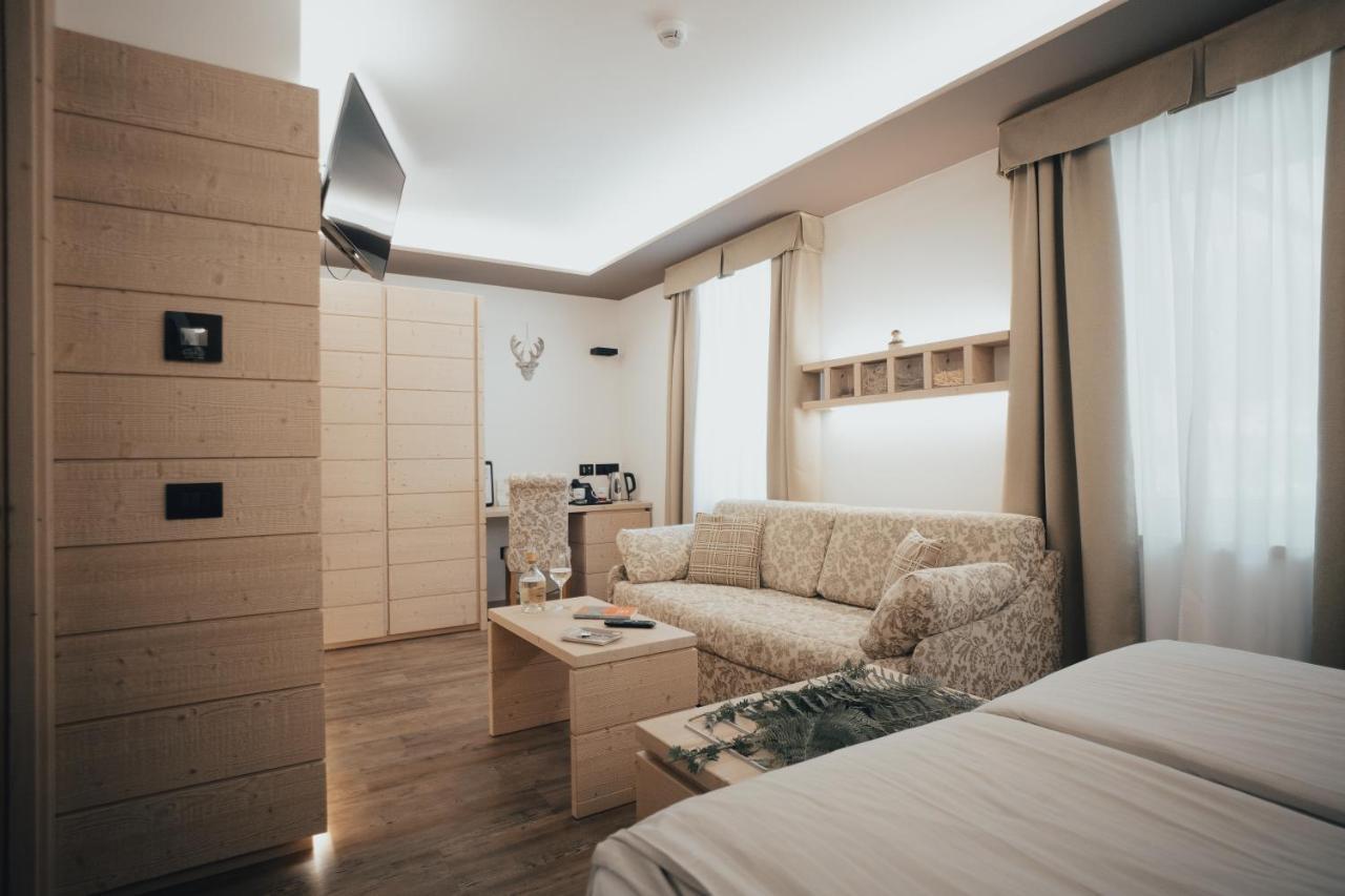 Hotel Bezzi Пассо-дель-Тонале Екстер'єр фото