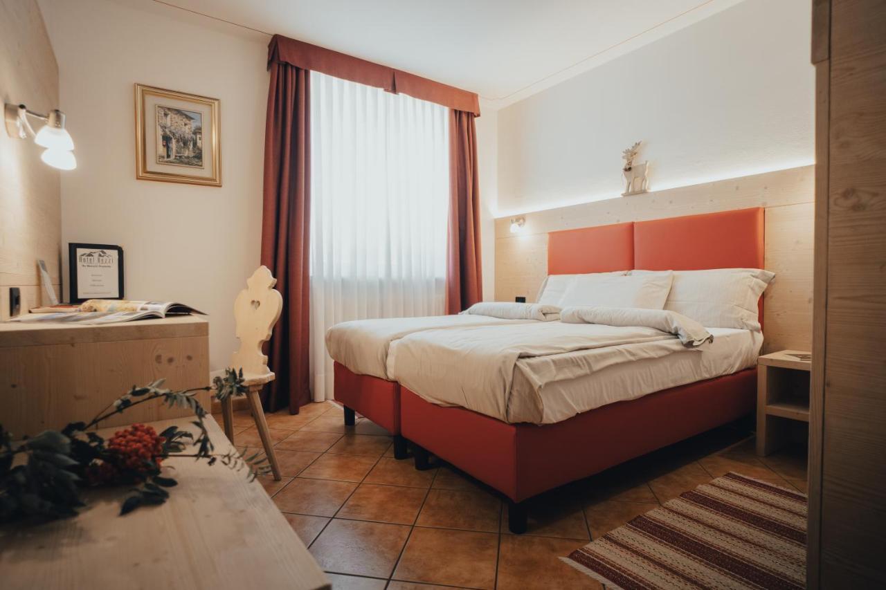 Hotel Bezzi Пассо-дель-Тонале Екстер'єр фото